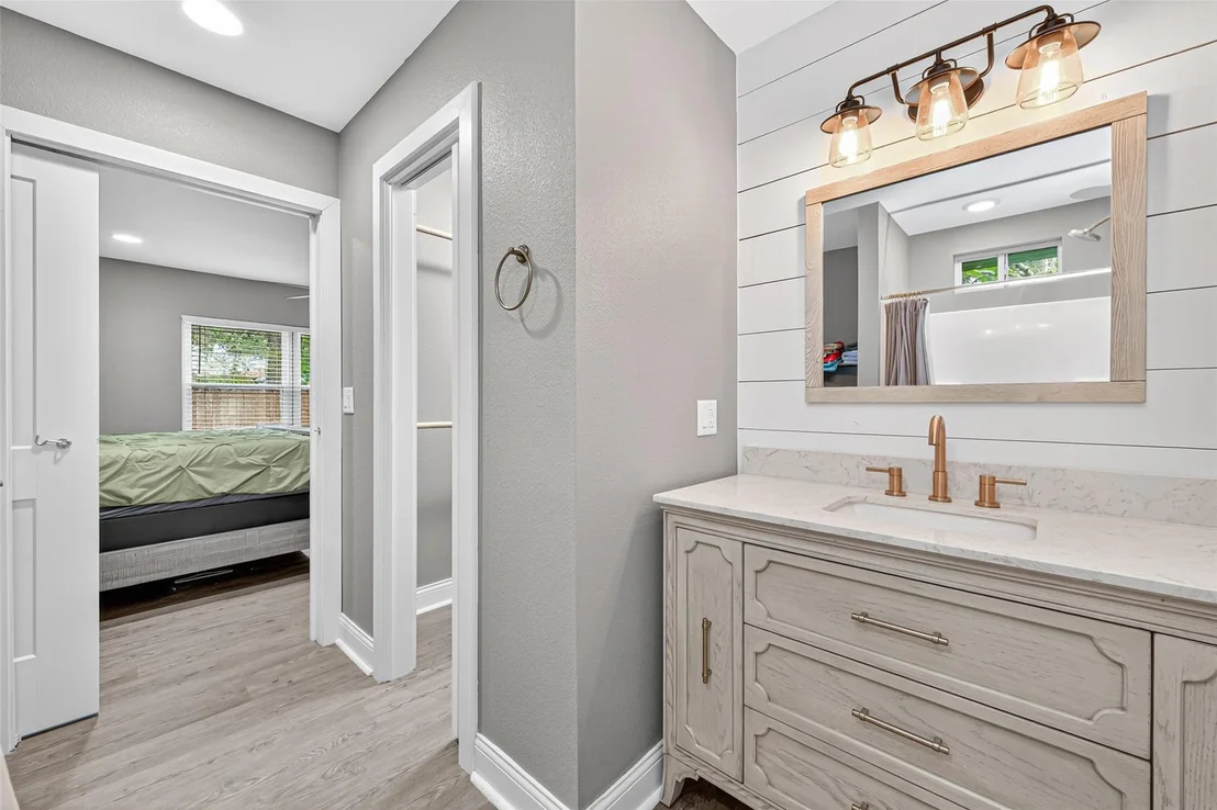 Photo of 507 Springwater Drive