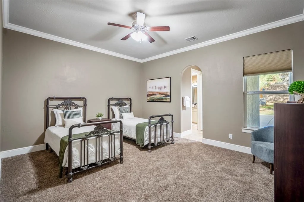 Photo of 12911 Mossy Shore
