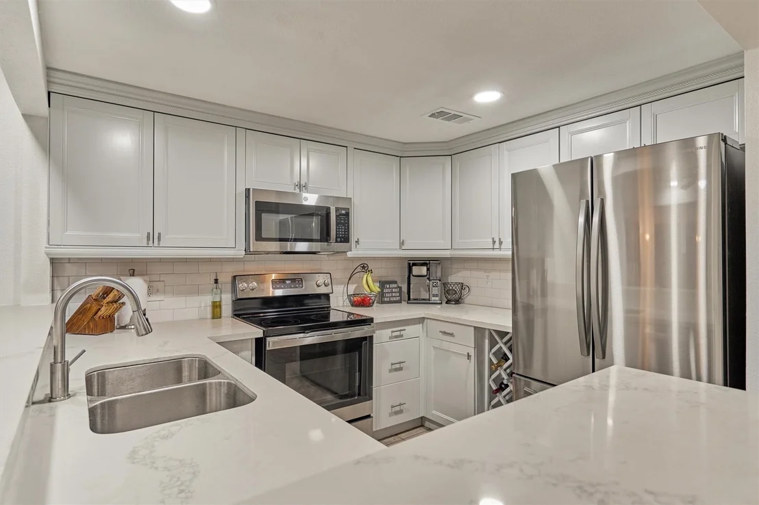 Photo of 807 Paradise Lane