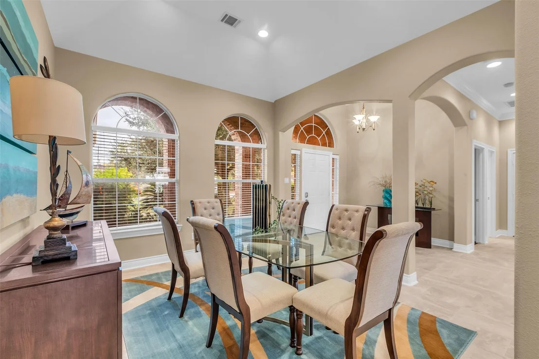 Photo of 14030 Shoreline Drive