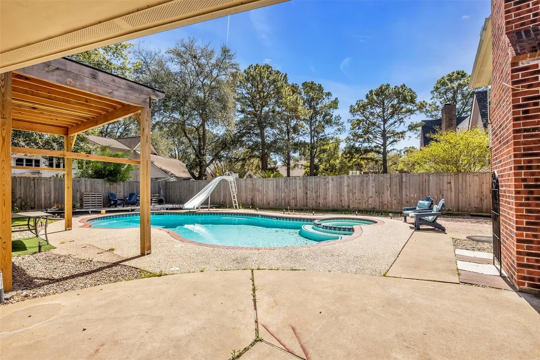 Photo of 5010 Tarnbrook Drive