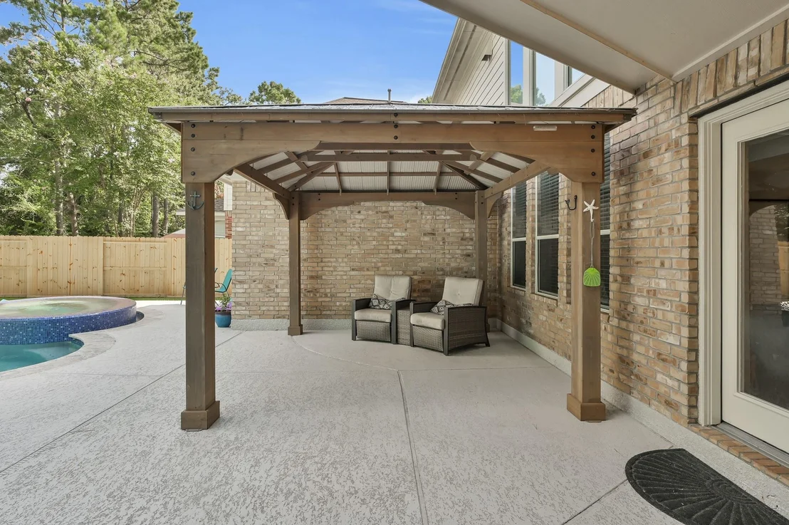 Photo of 7 Sunny Oaks Place