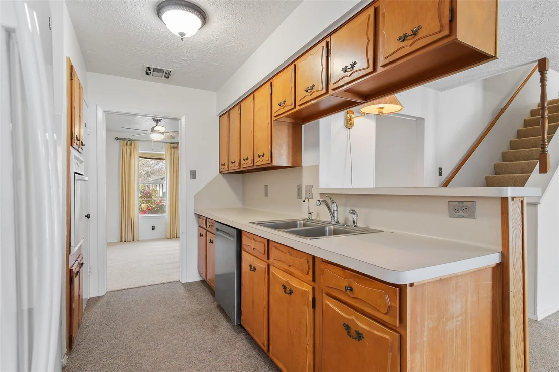Photo of 3302 Morningview Drive