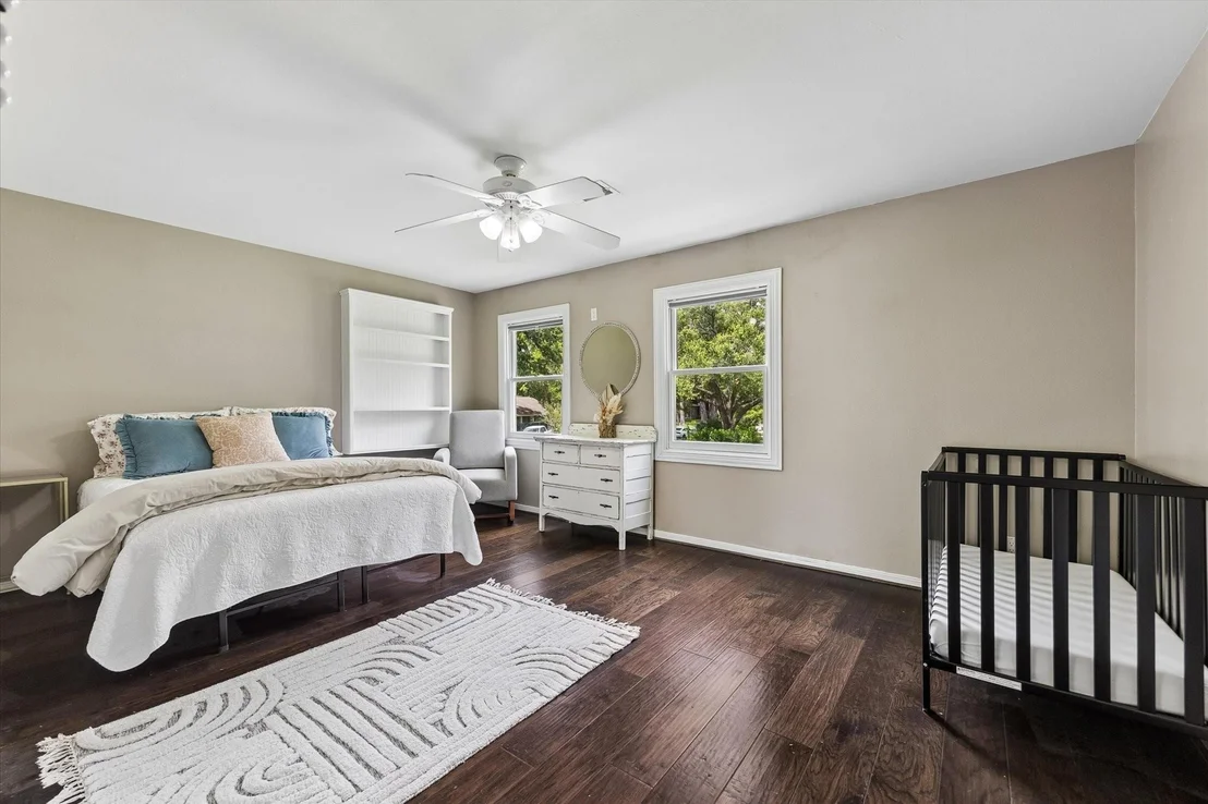 Photo of 934 Moss Spring Lane