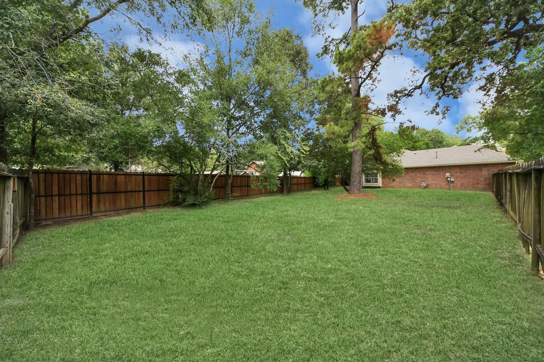 Photo of 5327 Rivergate Drive