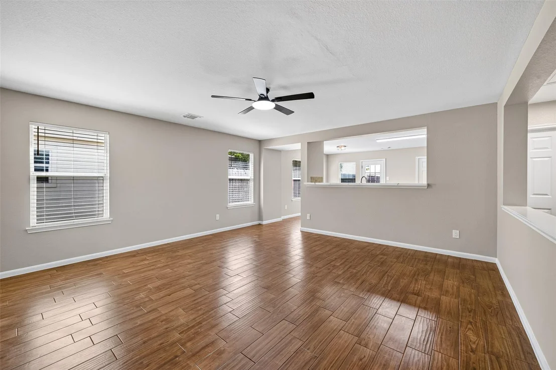 Photo of 21823 Haven Cove Lane