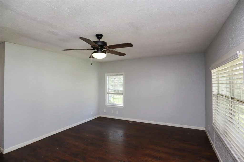 Photo of 419 Havard Road