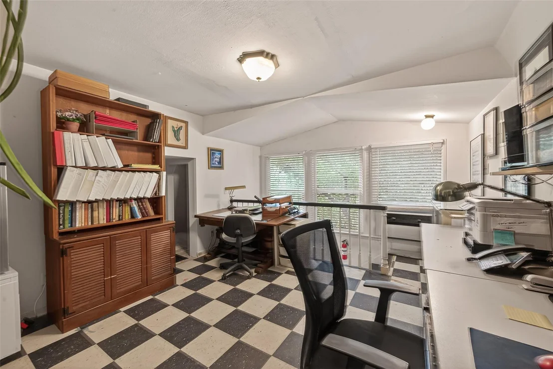 Photo of 2030 Southgate Boulevard