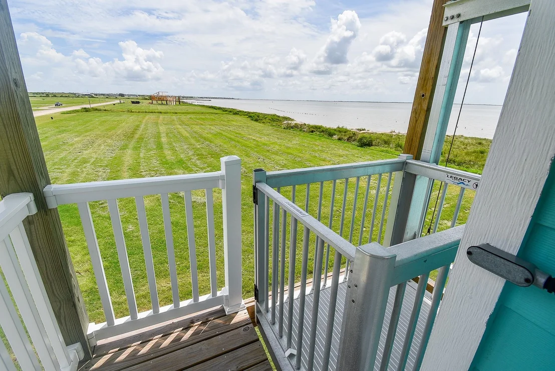 Photo of 3125 Bay Ridge Drive