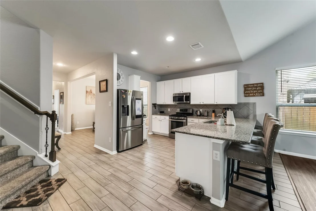 Photo of 20906 Cypress Overlook Trail