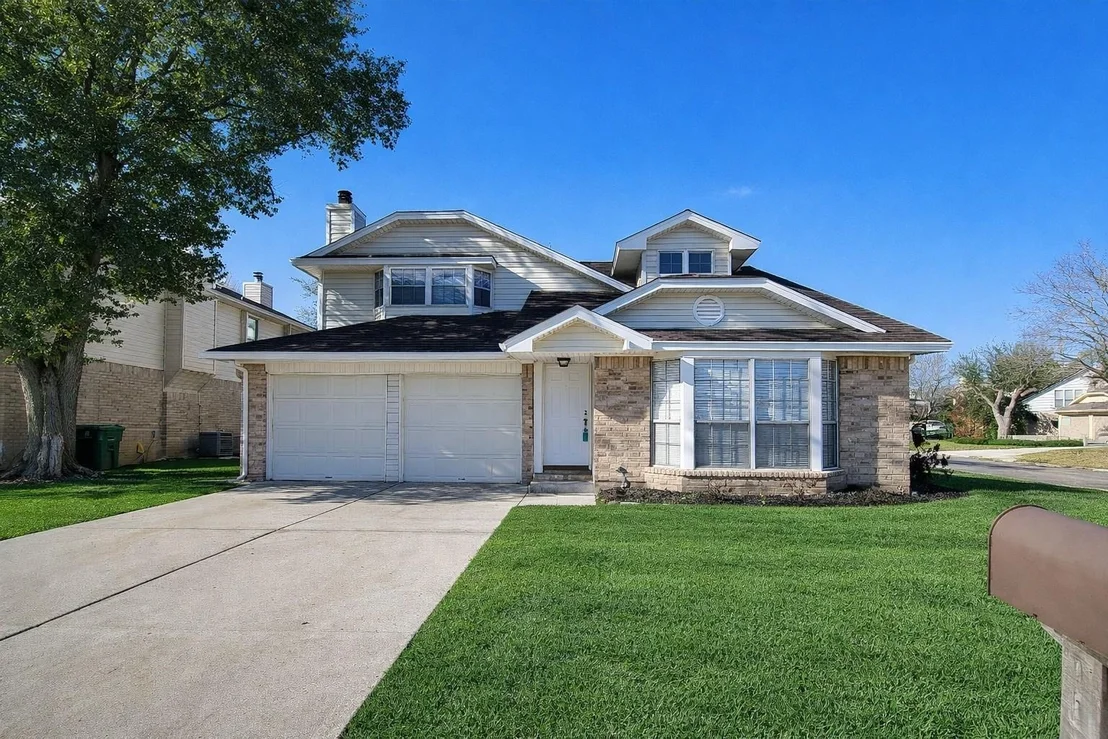 Photo of 12902 Skymeadow Drive