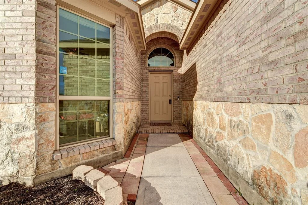 Photo of 5139 Royal Jasmine Place