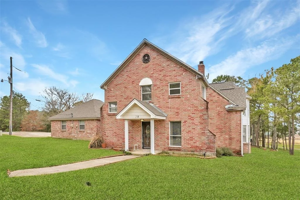 Photo of 39 Westwood Drive W