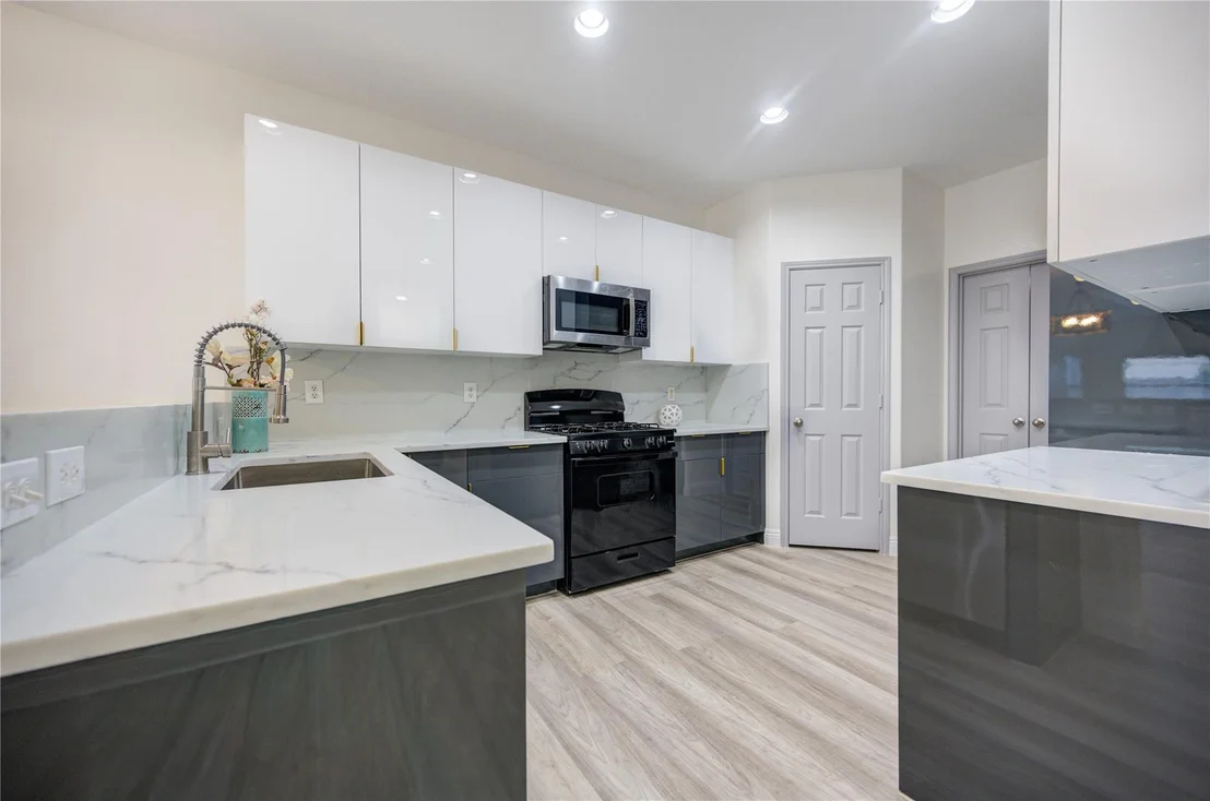 Photo of 21626 Amesbury Meadow Lane
