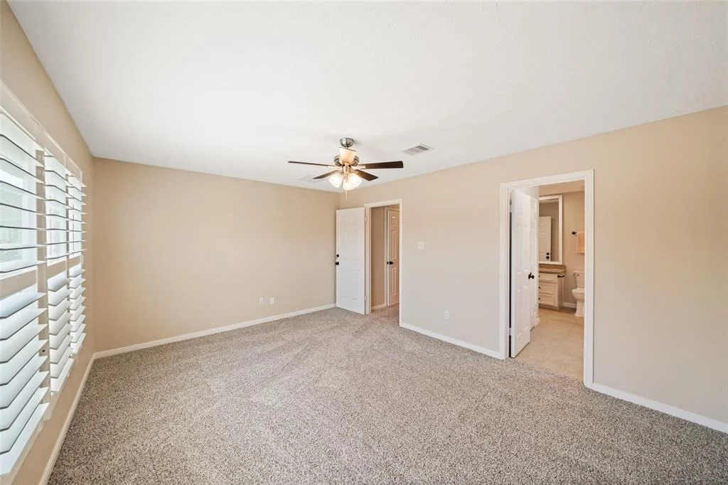 Photo of 2123 Riverside Drive