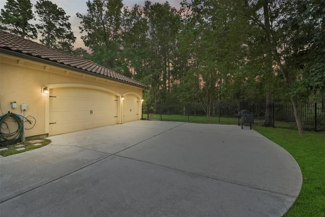 Photo of 4014 N Rondelet Drive