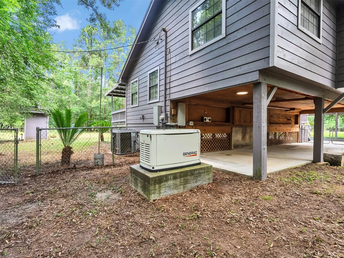 Photo of 351 White Oak Drive