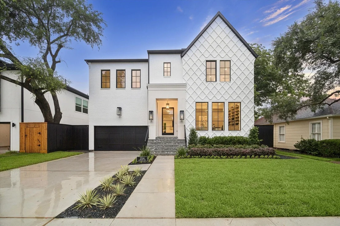 Photo of 2514 Southgate Boulevard