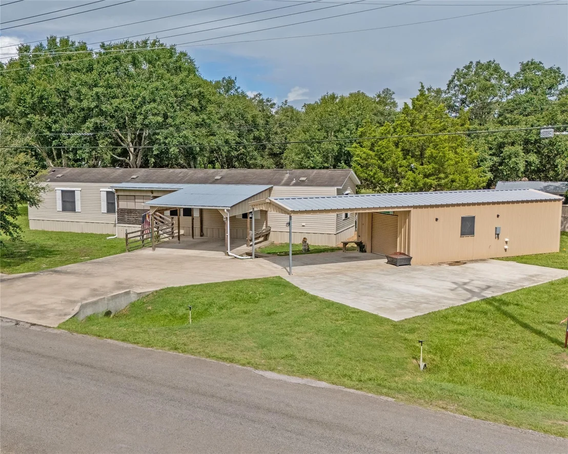 Photo of 3471 County Road 126
