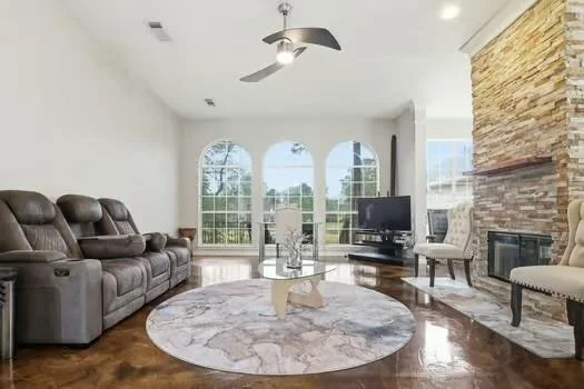 Photo of 108 Inverness Drive