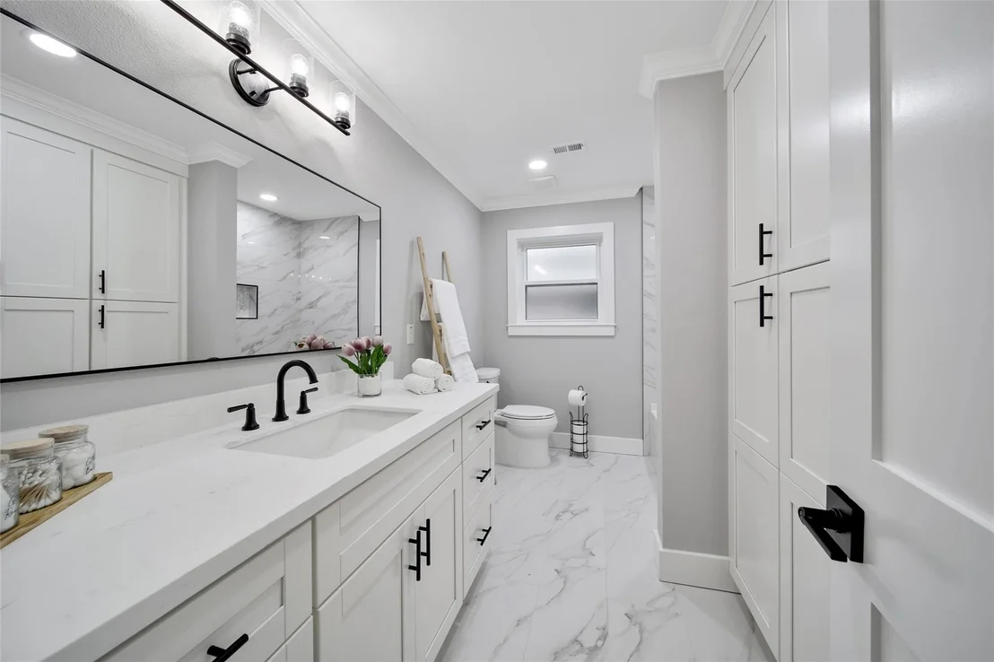 Photo of 1122 Lehman Street