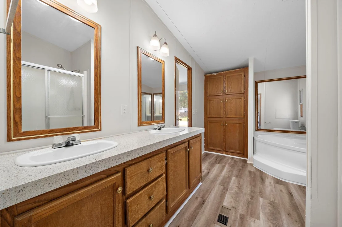 Photo of 16482 Pisces Road