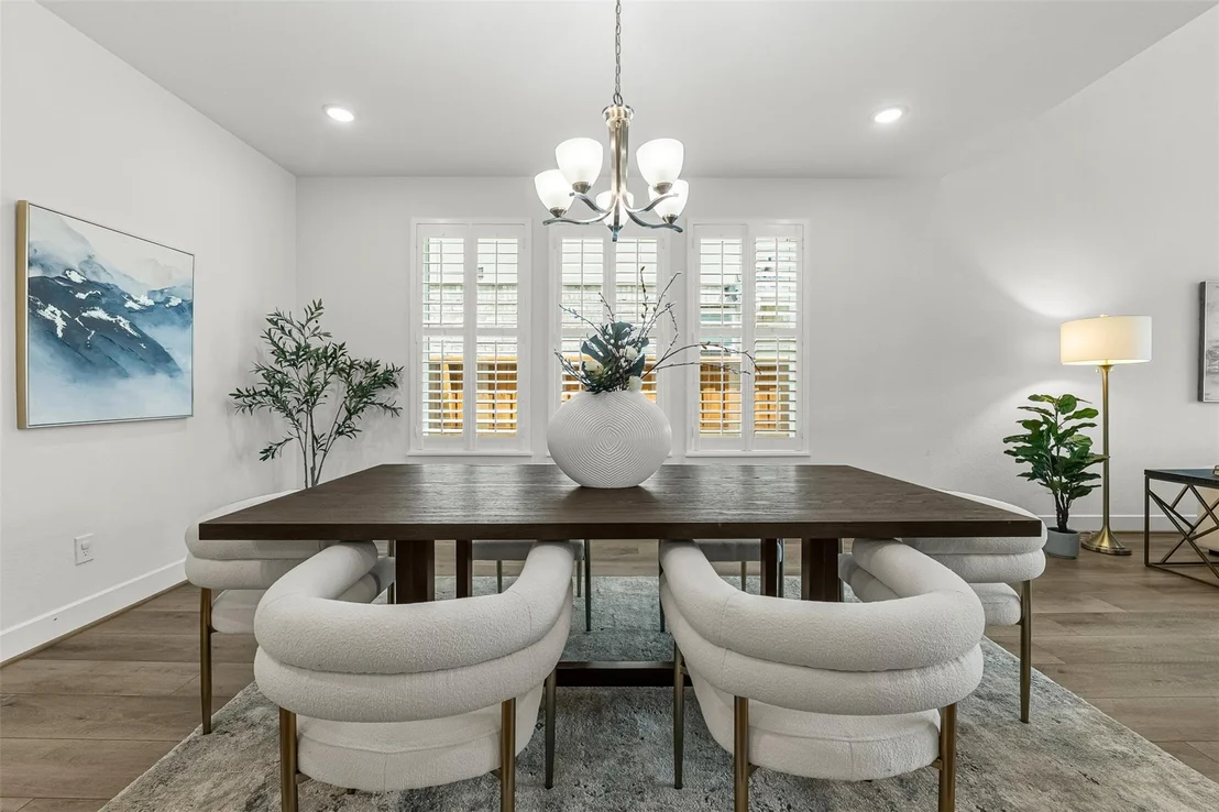Photo of 28314 Emerald Bend
