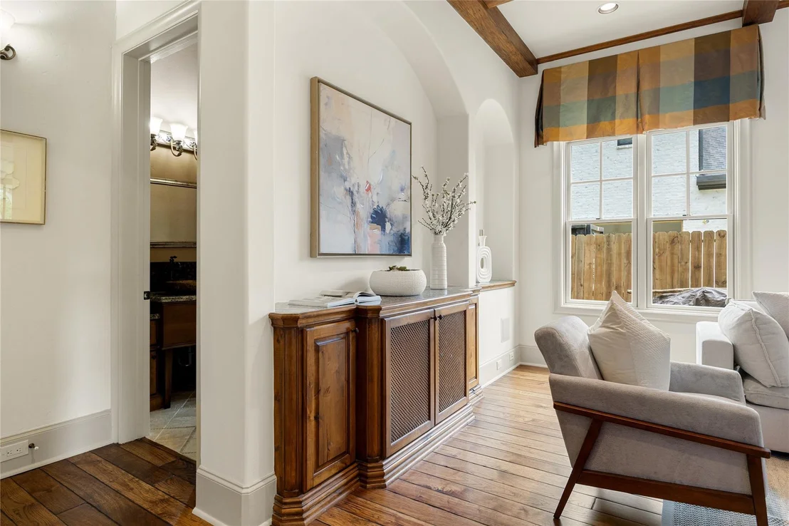 Photo of 735 Timber Hill Drive