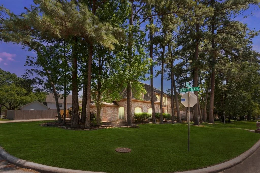 Photo of 18318 Mahogany Forest Drive