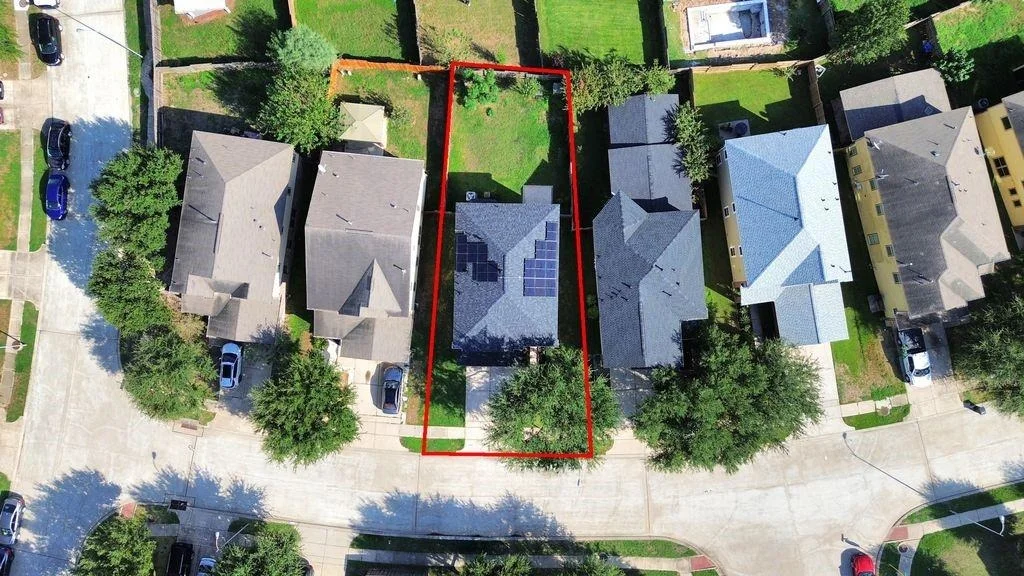 Photo of 7648 Cocobola Lane