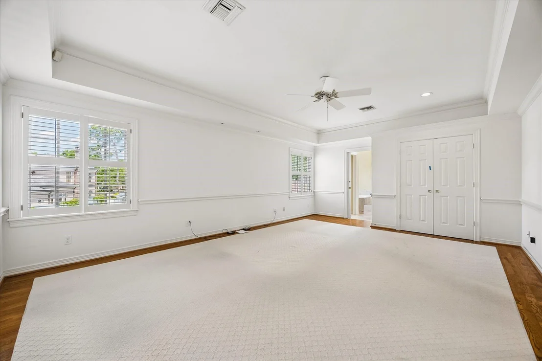 Photo of 5970 Riverview Way