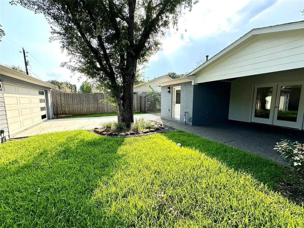 Photo of 5627 Cerritos Drive