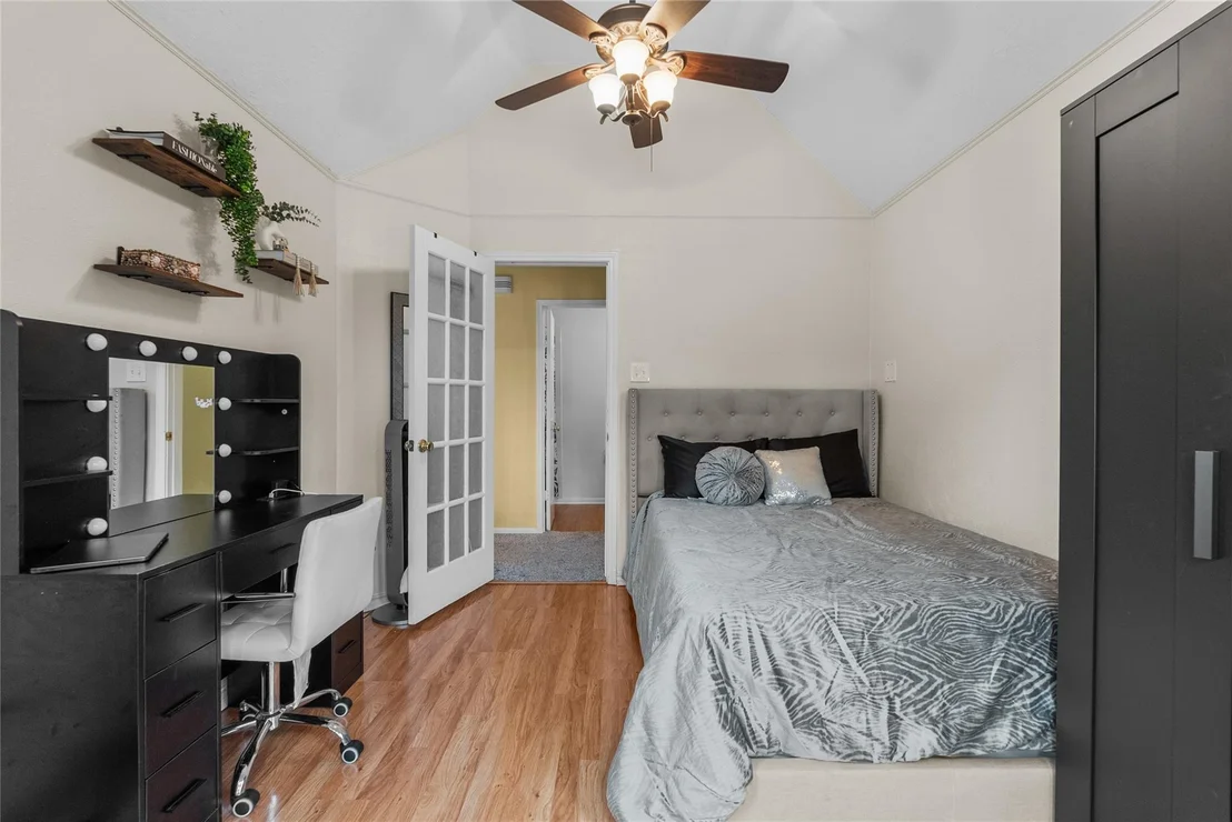 Photo of 1102 Juniper Canyon Lane
