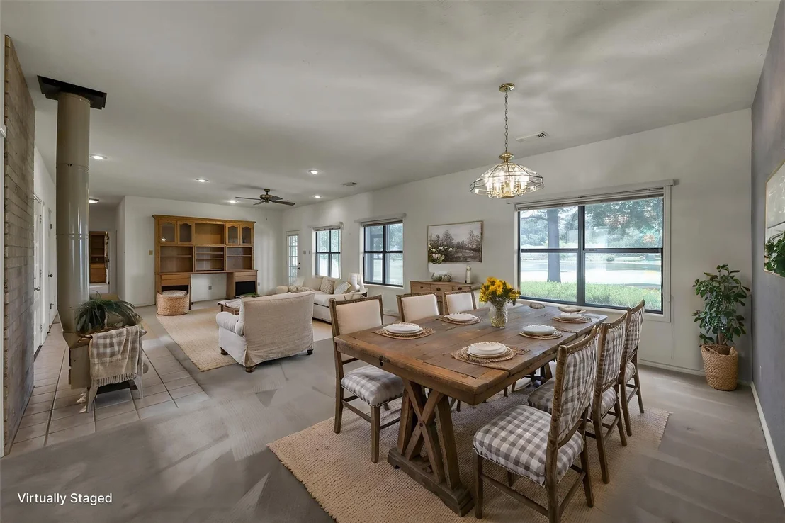Photo of 273 Augusta Drive