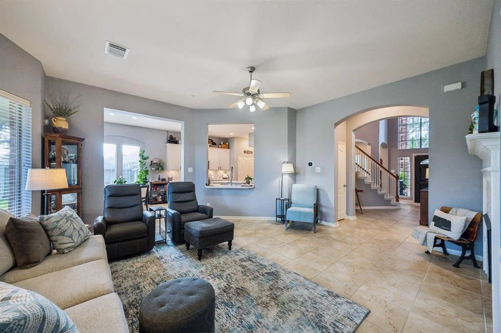 Photo of 2702 Driftwood Drive