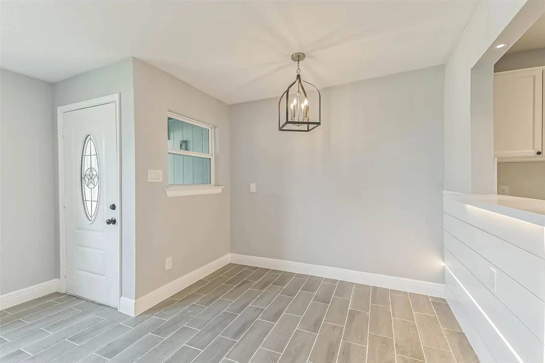 Photo of 8711 Othello Street