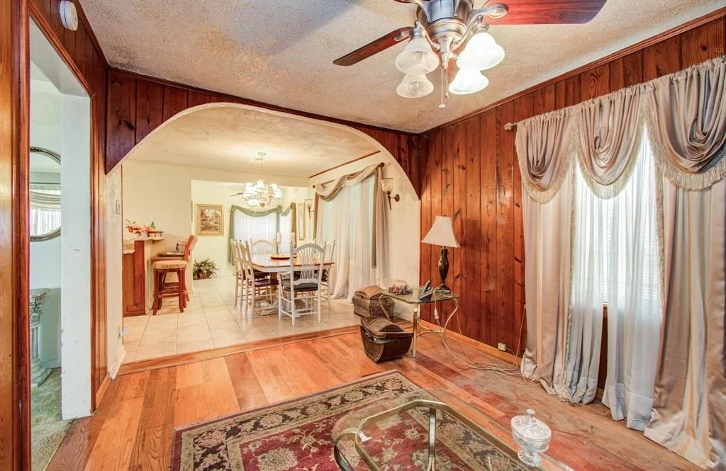 Photo of 7310 Bastogne Road
