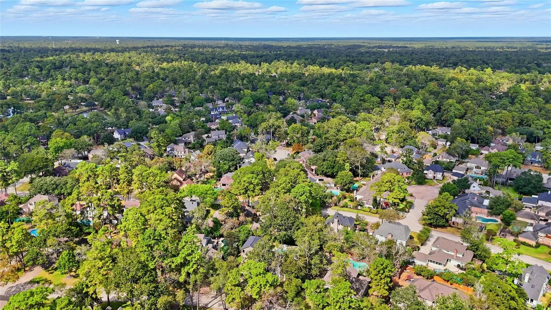 Photo of 4907 Pine Garden Drive E