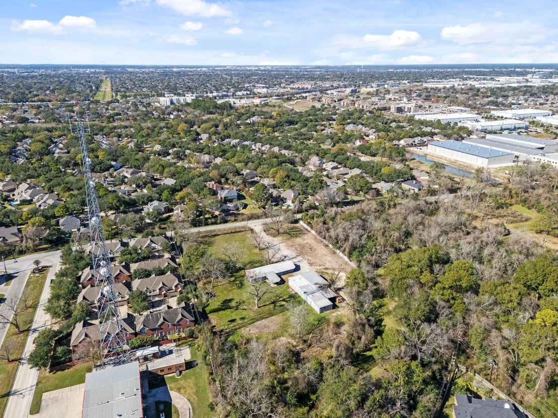 Photo of 8438 Windfern Road