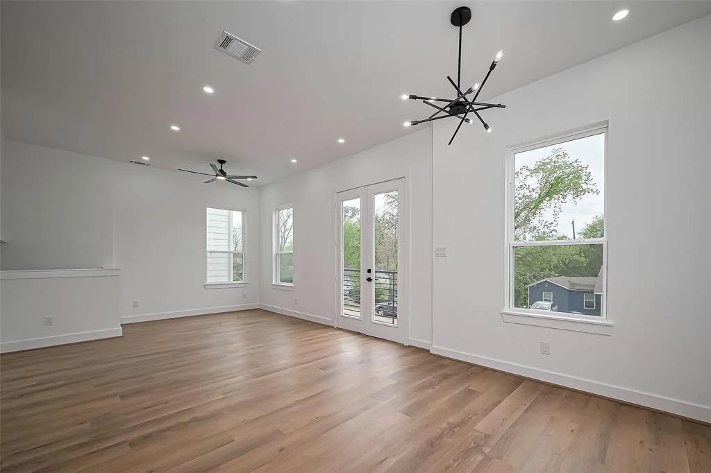 Photo of 6907 Saint Augustine Street