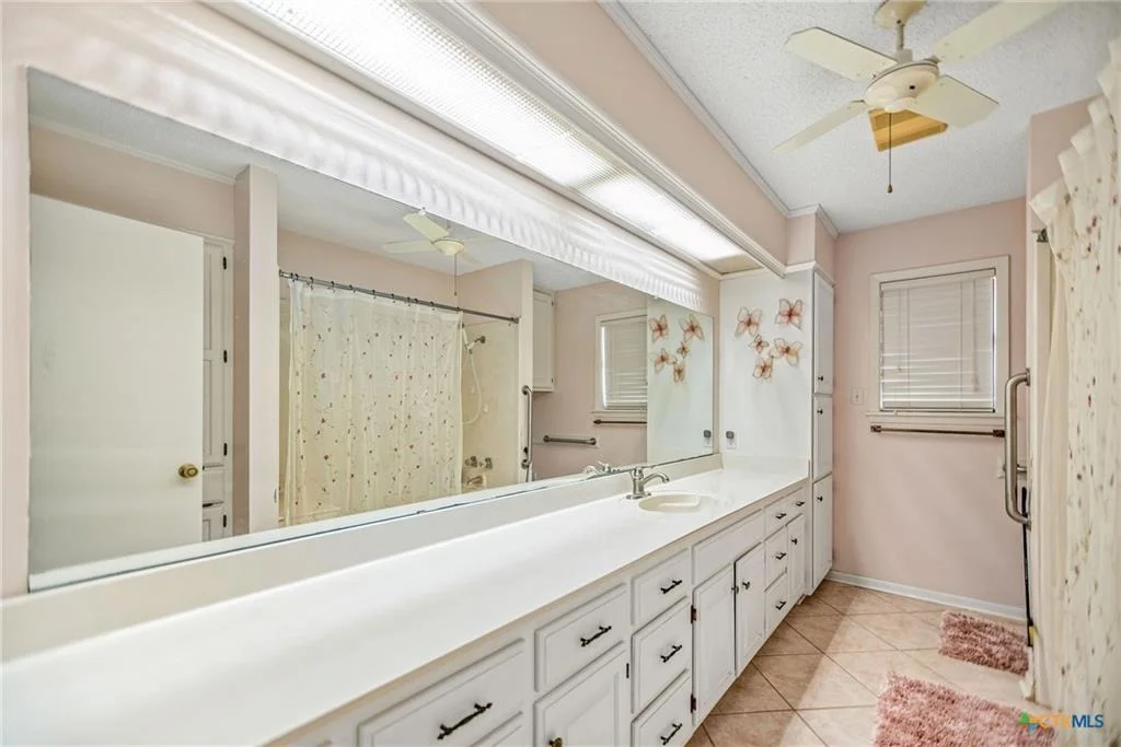 Photo of 540 Royal Road