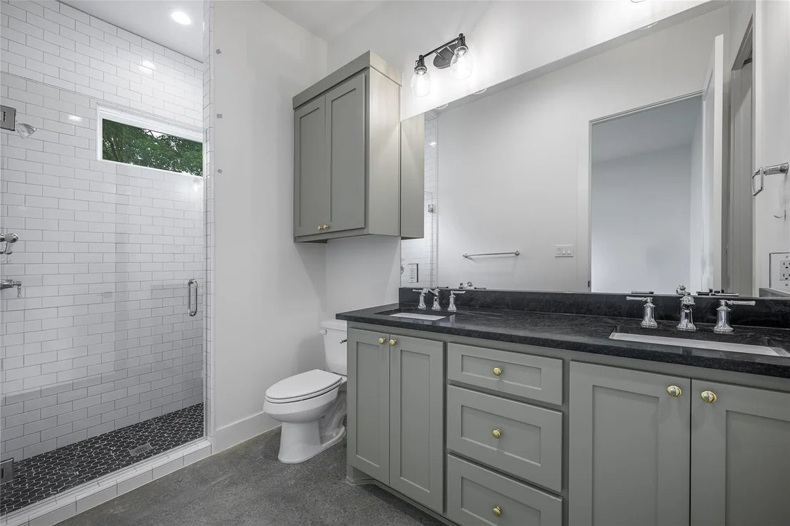 Photo of 741 Pecan Street