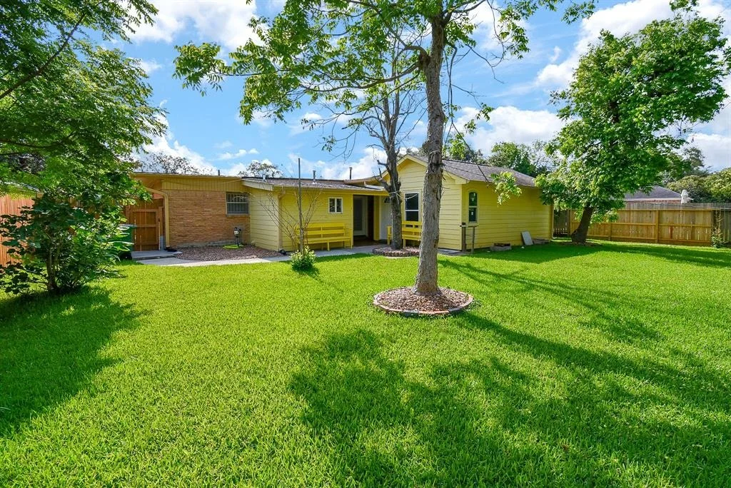Photo of 7218 Tours Street