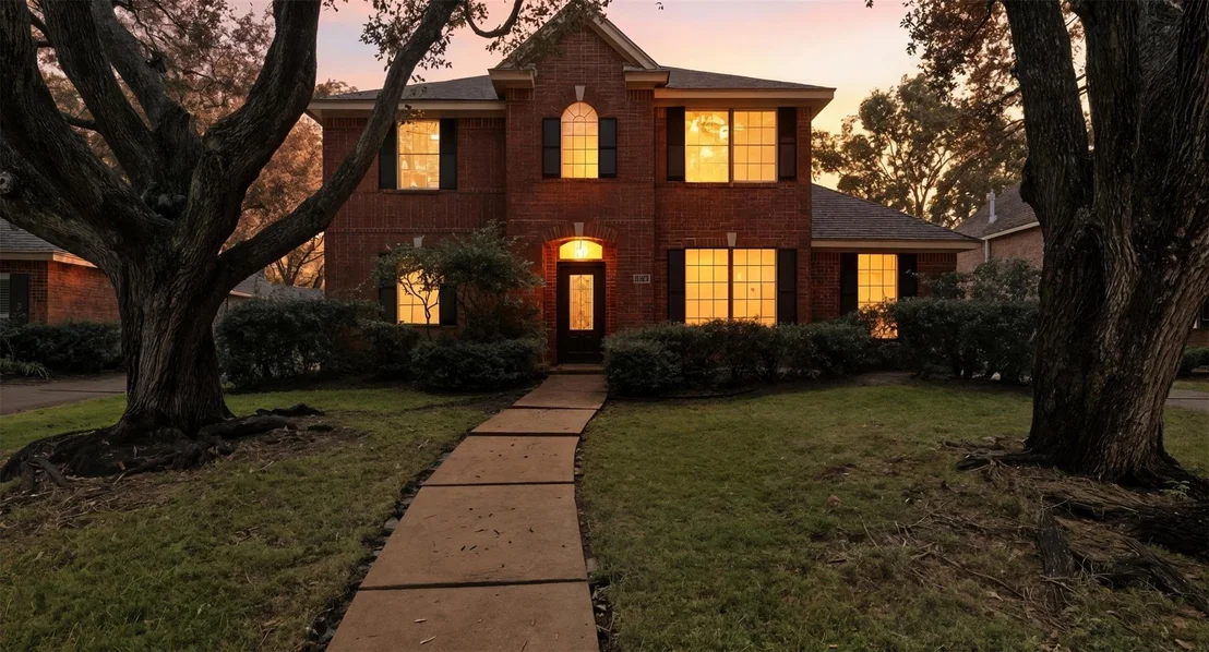 Photo of 1410 Rosemeadow Drive