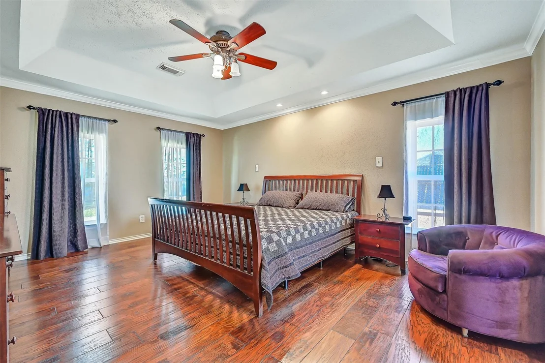 Photo of 101 Oak Drive