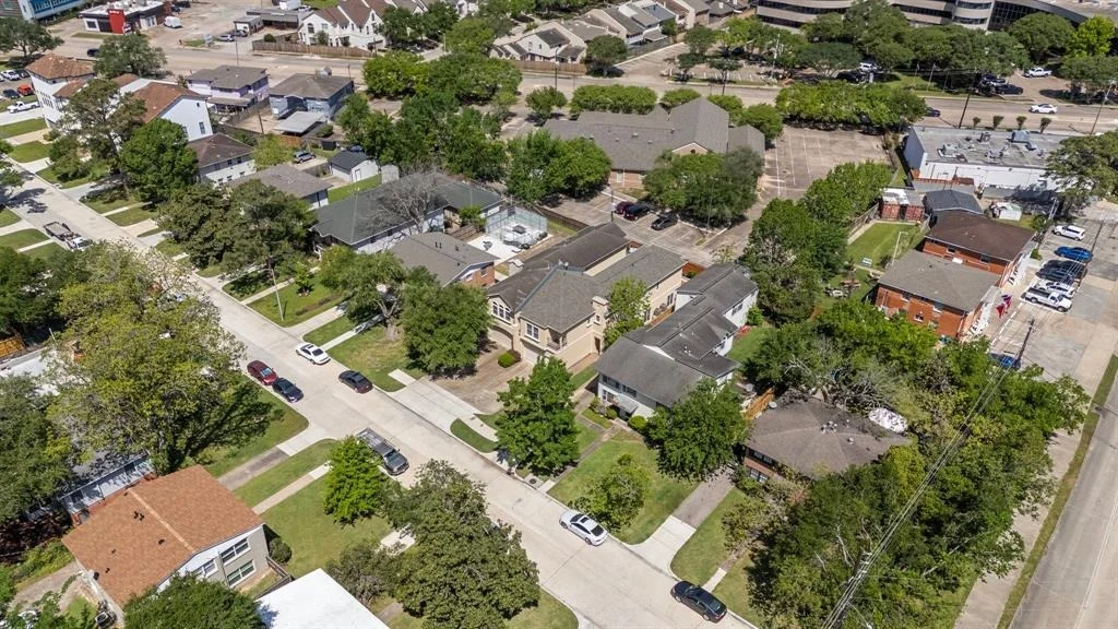 Photo of 4508 Larch Lane