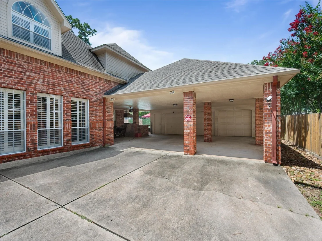 Photo of 16123 Lafone Drive