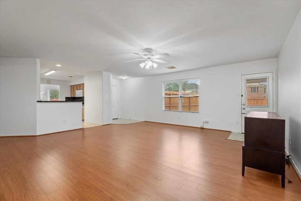 Photo of 14203 Old Dock Lane