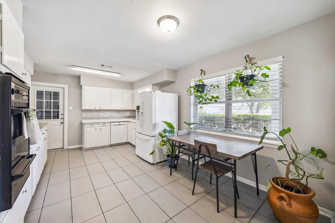 Photo of 5811 Spruce Forest Drive