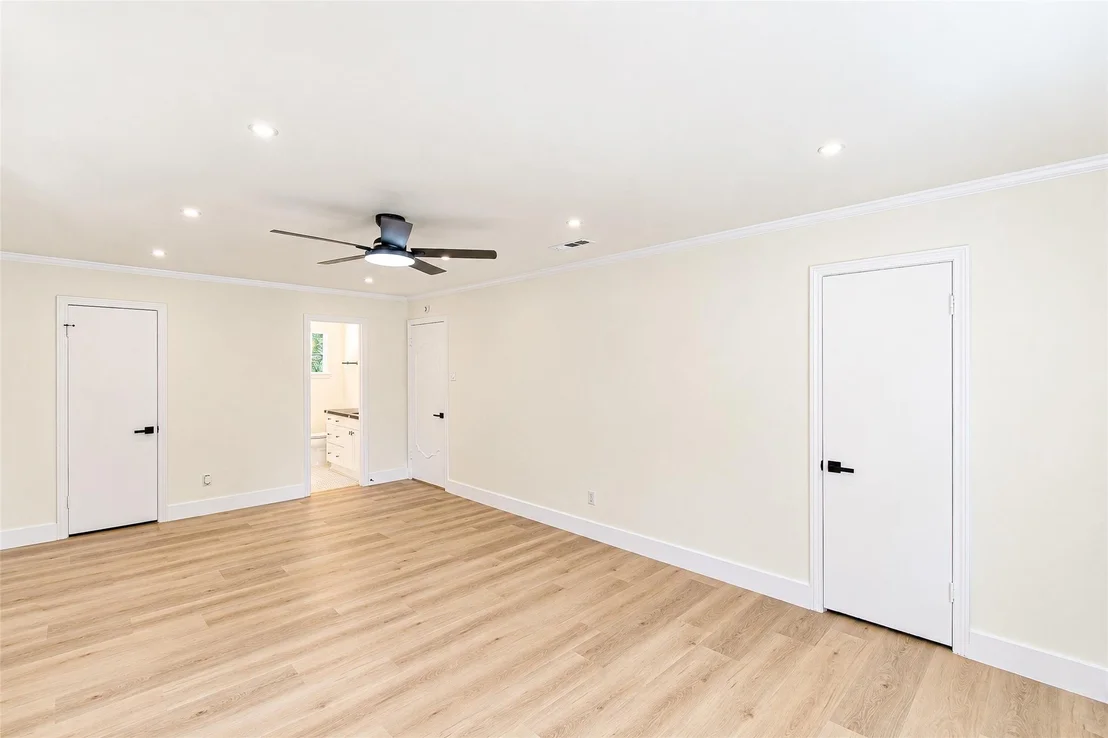 Photo of 10610 Overbrook Lane